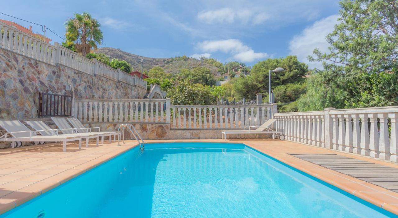 サンタ・ブリヒダ Fantastic Rural House With Pool And Terraceヴィラ エクステリア 写真